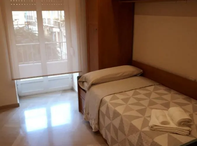 Calle Periodista Pirula Arderius, 1 Primero Apartamento